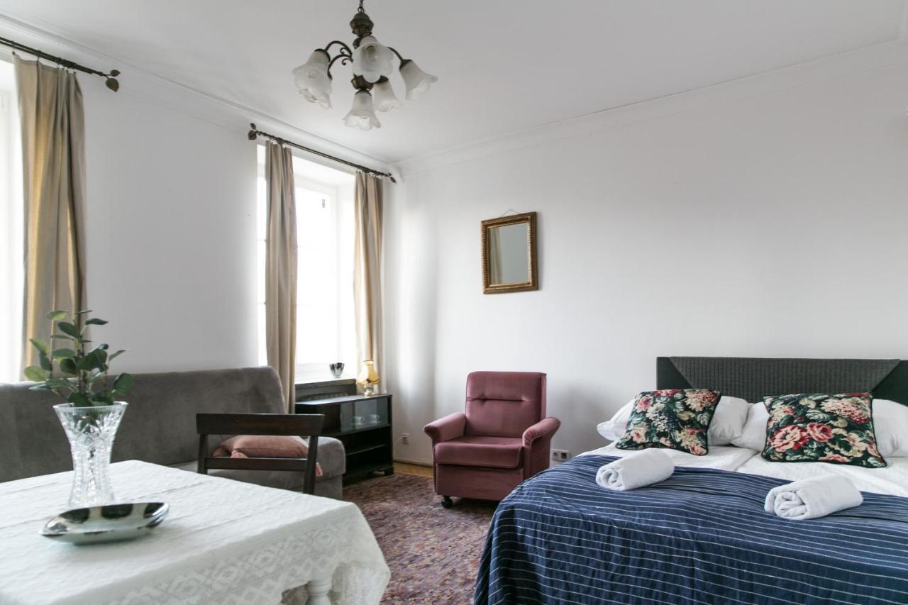 Apartment Gloria II Old Town Варшава Экстерьер фото